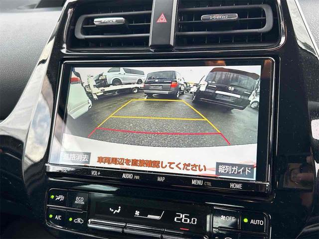 プリウス Ａツーリングセレクション　ドライブレコーダー　ＥＴＣ　クリアランスソナー　レーンアシスト　オートクルーズコントロール　パークアシスト　衝突被害軽減システム　バックカメラ　ナビ　ＴＶ　アルミホイール　オートマチックハイビーム（5枚目）