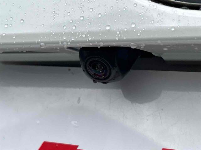 プリウス Ａツーリングセレクション　ドライブレコーダー　ＥＴＣ　クリアランスソナー　レーンアシスト　オートクルーズコントロール　パークアシスト　衝突被害軽減システム　バックカメラ　ナビ　ＴＶ　アルミホイール　オートマチックハイビーム（25枚目）