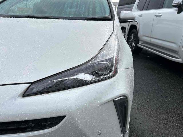 プリウス Ａツーリングセレクション　ドライブレコーダー　ＥＴＣ　クリアランスソナー　レーンアシスト　オートクルーズコントロール　パークアシスト　衝突被害軽減システム　バックカメラ　ナビ　ＴＶ　アルミホイール　オートマチックハイビーム（32枚目）