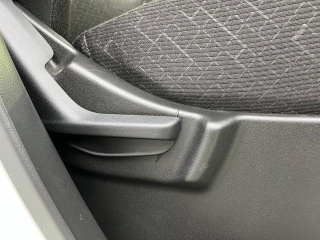 FA EBD付ABS/横滑り防止装置/禁煙車/エアバッグ 運転席/エアバッグ 助手席/衝突安全ボディ/パワーウインドウ/パワーステアリング/オートライト/盗難防止システム/ワンオーナー/マニュアルエアコン(28枚目)
