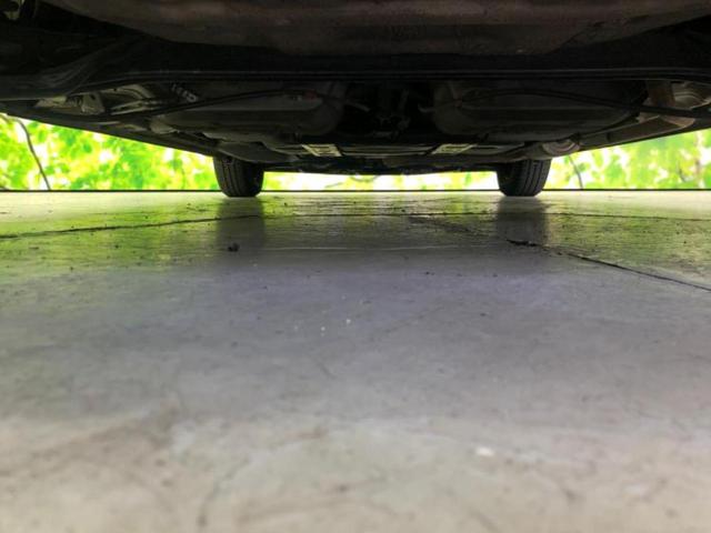 フィット １３Ｇ・Ｆパッケージ　保証書／純正　ＨＤＤナビ／Ｂｌｕｅｔｏｏｔｈ接続／ＥＴＣ／ＥＢＤ付ＡＢＳ／横滑り防止装置／アイドリングストップ／バックモニター／エアバッグ　運転席／エアバッグ　助手席／パワーウインドウ　バックカメラ（40枚目）