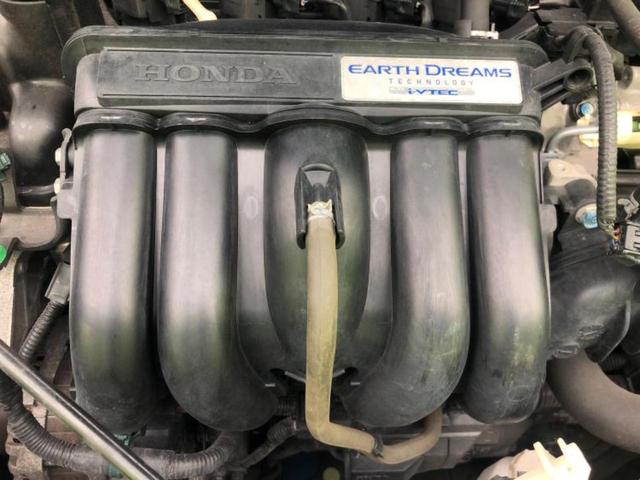 フィット １３Ｇ・Ｆパッケージ　保証書／純正　ＨＤＤナビ／Ｂｌｕｅｔｏｏｔｈ接続／ＥＴＣ／ＥＢＤ付ＡＢＳ／横滑り防止装置／アイドリングストップ／バックモニター／エアバッグ　運転席／エアバッグ　助手席／パワーウインドウ　バックカメラ（43枚目）