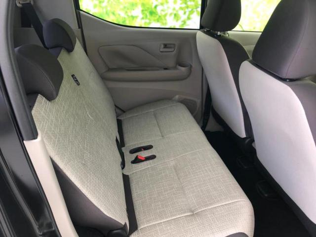 デイズ Ｓ　新品タイヤ／保証書／エマージェンシーブレーキ／ＥＢＤ付ＡＢＳ／アイドリングストップ／禁煙車／エアバッグ　運転席／エアバッグ　助手席／パワーウインドウ／キーレスエントリー／パワーステアリング（5枚目）