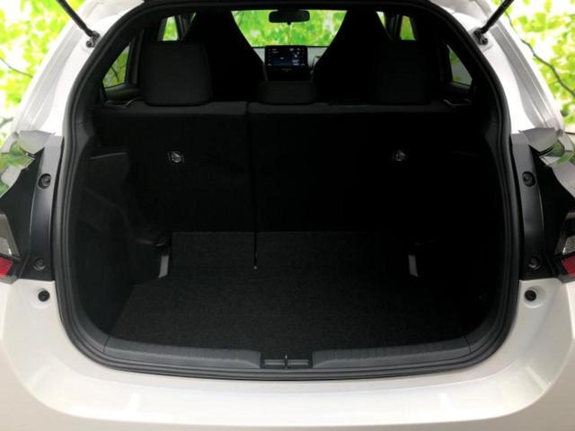 ヤリス ハイブリッドＧ　新品タイヤ／保証書／ディスプレイオーディオ８インチ／トヨタセーフティセンス／車線逸脱防止支援システム／Ｂｌｕｅｔｏｏｔｈ接続／ＥＴＣ／ＥＢＤ付ＡＢＳ／横滑り防止装置／アイドリングストップ　バックカメラ（8枚目）