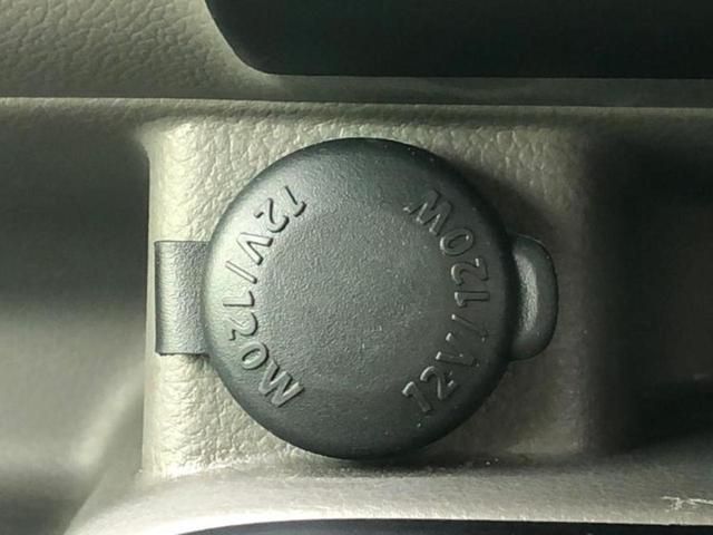 NV100クリッパーバン 4WD DX 新品タイヤ/保証書/ディスプレイオーディオ/ドライブレコーダー 社外/USBジャック/Bluetooth接続/ETC/EBD付ABS/エアバッグ 運転席/エアバッグ 助手席/キーレスエントリー 4WD(23枚目)