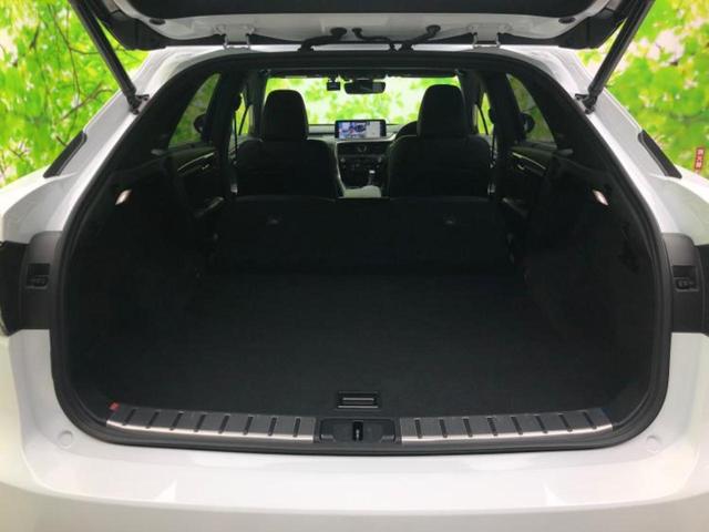 RX RX300Fスポーツ パノラマルーフ/保証書/純正 ナビ/プリクラッシュセーフティ/シートヒーター/パノラミックビューモニター/車線逸脱防止支援システム/シート 合皮/電動バックドア/ドライブレコーダー 前後 サンルーフ(19枚目)