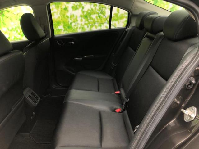 ＷＥＣＡＲＳでは各商談席に大型モニターをご用意しております！見やすい大画面でゆったりと全国の在庫をご覧いただけます！是非ご来店お待ちしております！