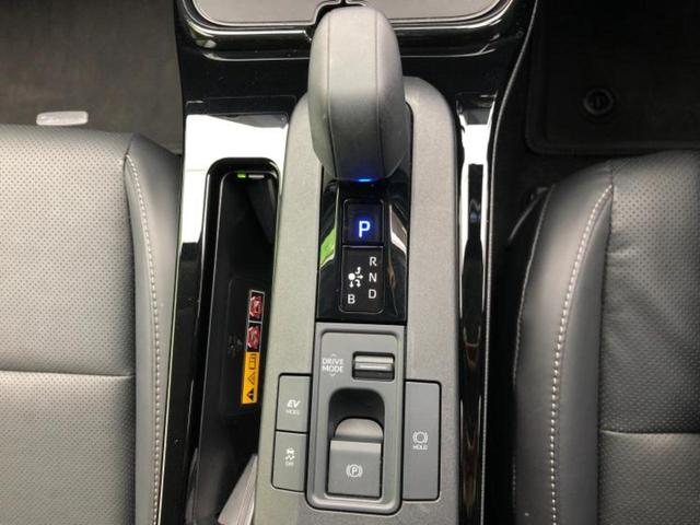 プリウス Ｚ　保証書／ディスプレイオーディオ＋ナビ／デジタルインナーミラー／トヨタセーフティセンス／シートヒーター／全方位モニター／車線逸脱防止支援システム／シート　フルレザー　革シート　衝突被害軽減システム（18枚目）