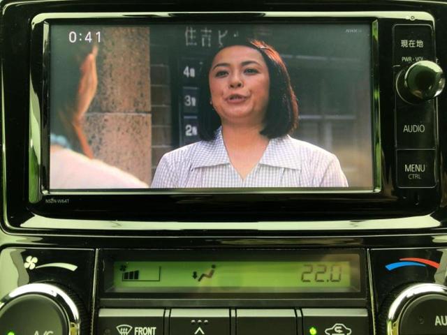 カローラフィールダー ハイブリッドＧダブルバイビー　新品タイヤ／保証書／純正　ＳＤナビ／トヨタセーフティセンス／車線逸脱防止支援システム／シート　ハーフレザー／ドライブレコーダー　社外／ヘッドランプ　ＬＥＤ／Ｂｌｕｅｔｏｏｔｈ接続／ＥＴＣ　バックカメラ（12枚目）