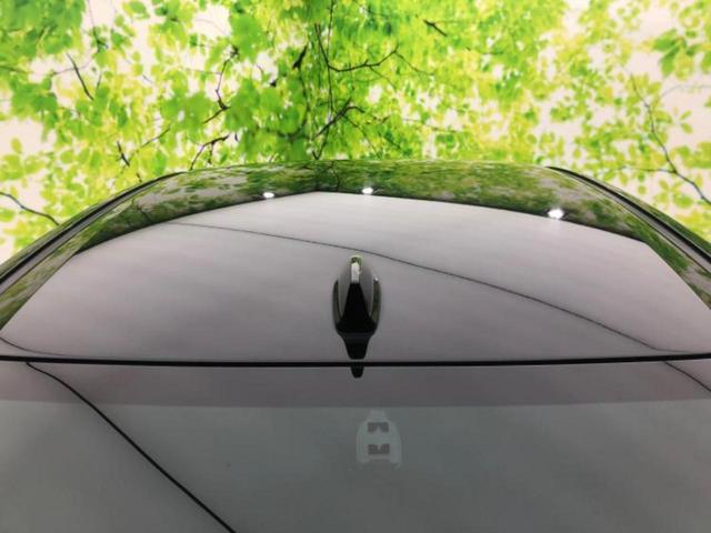 シビック ヒョウジュン 保証書/純正 SDナビ/ホンダセンシング/シートヒーター/車線逸脱防止支援システム/シート ハーフレザー/ドライブレコーダー 前後/ヘッドランプ LED/ETC/EBD付ABS/横滑り防止装置 記録簿(36枚目)