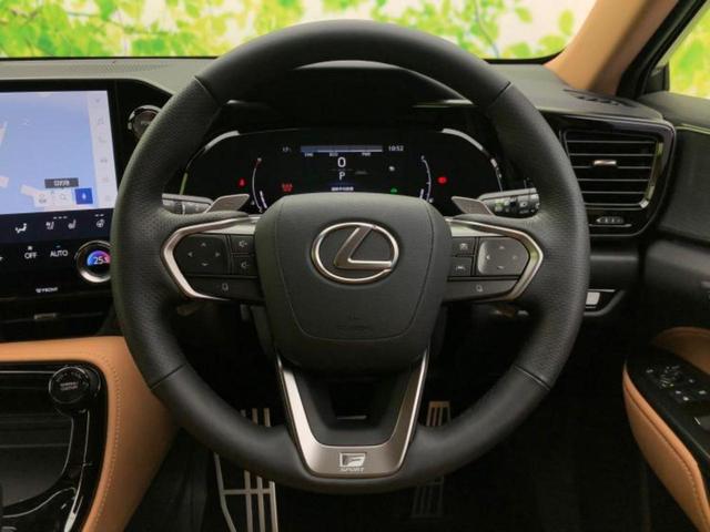 NX NX350h Fスポーツ サンルーフ/純正エアロ/ディスプレイオーディオ+ナビ/デジタルインナーミラー/衝突安全装置/シートヒーター/車線逸脱防止支援システム/シート フルレザー/電動バックドア 革シート 衝突被害軽減システム(15枚目)