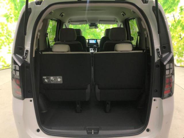 フリード eHEVエアー 保証書/純正 8インチ ナビ/ホンダセンシング/両側電動スライドドア/車線逸脱防止支援システム/登録済未使用車/ヘッドランプ LED/USBジャック/Bluetooth接続/EBD付ABS 禁煙車(8枚目)