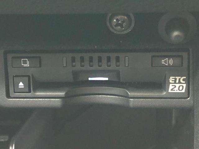 ＩＳ ＩＳ３００ｈバージョンＬ　新品タイヤ／サンルーフ／保証書／純正　ＳＤナビ／プリクラッシュセーフティ／シートヒーター／パノラミックビューモニター／車線逸脱防止支援システム／シート　フルレザー／ドライブレコーダー　社外　革シート（23枚目）