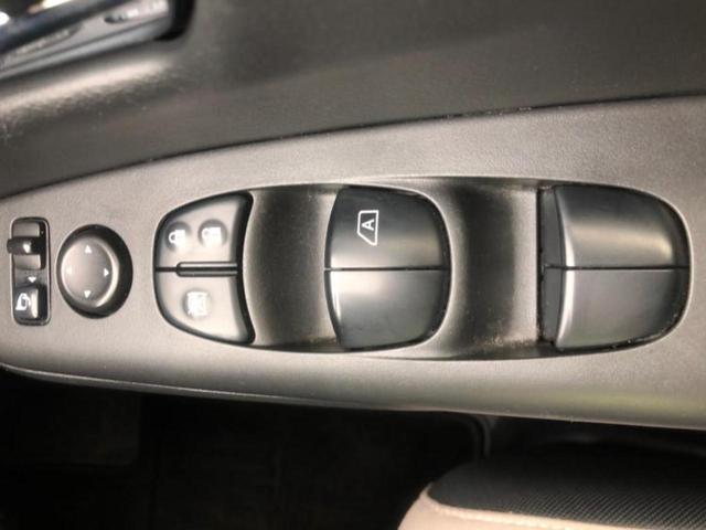 セレナ ハイウェイスターＶセレクション２　保証書／純正　ＳＤナビ／フリップダウンモニター　純正　９インチ／エマージェンシーブレーキ／両側電動スライドドア／アラウンドビューモニター／車線逸脱防止支援システム　衝突被害軽減システム　全周囲カメラ（28枚目）