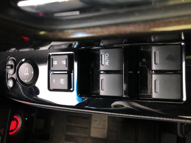 N-BOXカスタム G・Lホンダセンシング 新品タイヤ/保証書/純正 SDナビ/ホンダセンシング/車線逸脱防止支援システム/ドライブレコーダー 純正/ヘッドランプ LED/Bluetooth接続/ETC/EBD付ABS/横滑り防止装置 ドラレコ(28枚目)