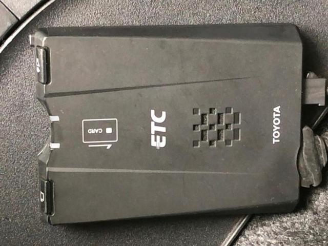 ｉＱ １３０Ｇ　新品タイヤ／社外　ナビ／ヘッドランプ　ＨＩＤ／ＥＴＣ／ＥＢＤ付ＡＢＳ／横滑り防止装置／フルセグＴＶ／エアバッグ　運転席／エアバッグ　助手席／エアバッグ　サイド／アルミホイール　社外　１６インチ（18枚目）