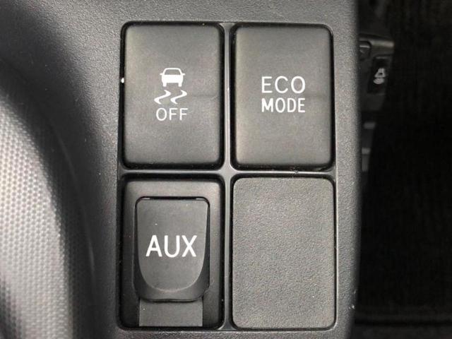 ｉＱ １３０Ｇ　新品タイヤ／社外　ナビ／ヘッドランプ　ＨＩＤ／ＥＴＣ／ＥＢＤ付ＡＢＳ／横滑り防止装置／フルセグＴＶ／エアバッグ　運転席／エアバッグ　助手席／エアバッグ　サイド／アルミホイール　社外　１６インチ（26枚目）