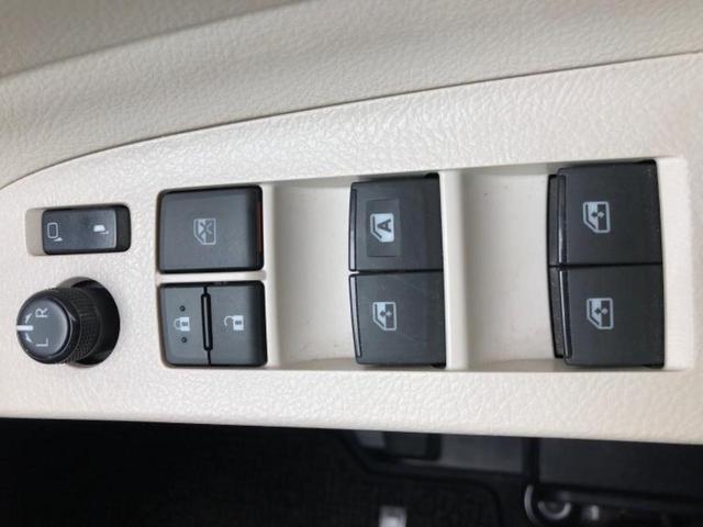 シエンタ ハイブリッドG 保証書/社外 SDナビ/両側電動スライドドア/ヘッドランプ HID/Bluetooth接続/ETC/EBD付ABS/横滑り防止装置/アイドリングストップ/バックモニター/フルセグTV/DVD(27枚目)