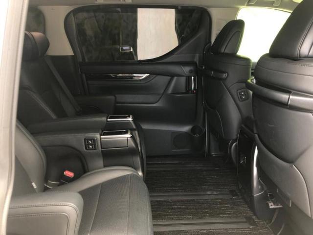 アルファード Ｓ　Ｃパッケージ　保証書／ディスプレイオーディオ／フリップダウンモニター　純正　１２．１インチ／デジタルインナーミラー／トヨタセーフティセンス／両側電動スライドドア／シートヒーター　前席／車線逸脱防止支援システム（5枚目）