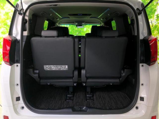 アルファード Ｓ　Ｃパッケージ　保証書／ディスプレイオーディオ／フリップダウンモニター　純正　１２．１インチ／デジタルインナーミラー／トヨタセーフティセンス／両側電動スライドドア／シートヒーター　前席／車線逸脱防止支援システム（8枚目）