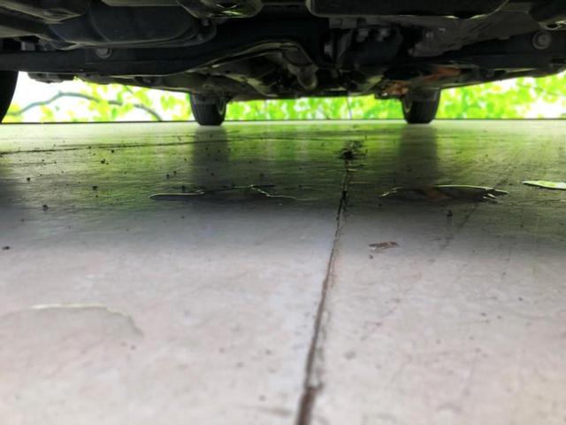 アクア Ｇ　保証書／純正　ＳＤナビ／ヘッドランプ　ＨＩＤ／Ｂｌｕｅｔｏｏｔｈ接続／ＥＴＣ／ＥＢＤ付ＡＢＳ／横滑り防止装置／アイドリングストップ／バックモニター／地上波デジタルチューナー／エアバッグ　運転席（35枚目）