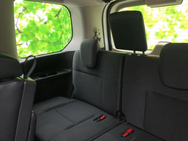 セレナ ｅパワーハイウェイスターＶ　新品タイヤ／エアロ／保証書／純正　メモリーナビ／インテリジェントルームミラー／エマージェンシーブレーキ／両側電動スライドドア／アラウンドビューモニター／車線逸脱防止支援システム　衝突被害軽減システム（19枚目）