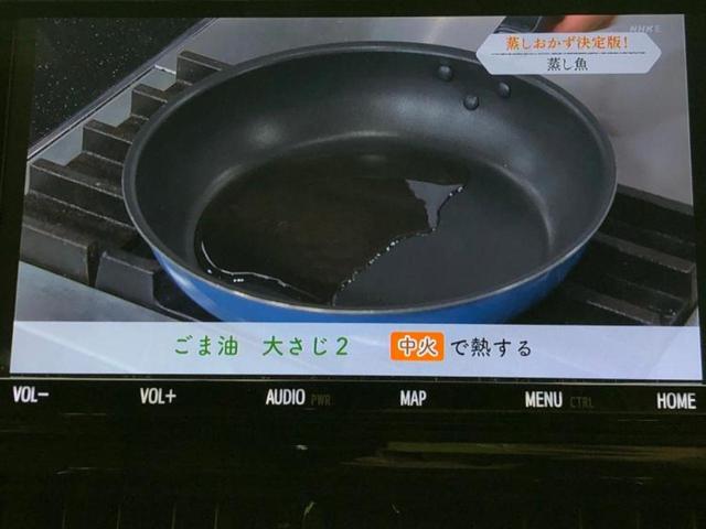 カローラスポーツ ハイブリッドＧ　Ｚ　新品タイヤ／保証書／純正　９インチ　ＳＤナビ／トヨタセーフティセンス／車線逸脱防止支援システム／ドライブレコーダー　社外／ヘッドランプ　ＬＥＤ／Ｂｌｕｅｔｏｏｔｈ接続／ＥＴＣ／ＥＢＤ付ＡＢＳ　ドラレコ（12枚目）