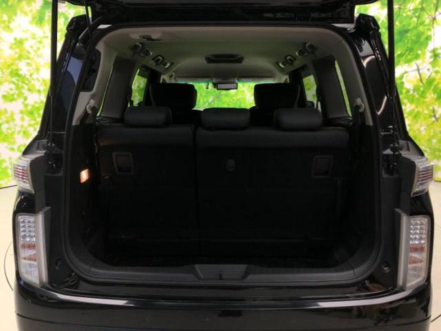 エルグランド ハイウェイスタープレミアム 新品タイヤ/保証書/純正 10インチ SDナビ/フリップダウンモニター 純正 11.5インチ/インテリジェントルームミラー/両側電動スライドドア/シートヒーター/シート フルレザー 革シート ETC(8枚目)