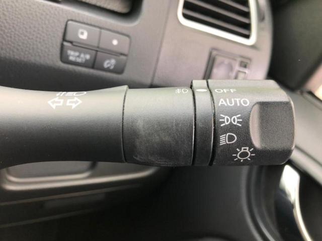 セレナ ハイウェイスターHVアドバンスドセーフティパッケ 新品タイヤ/保証書/純正 SDナビ/エマージェンシーブレーキ/両側電動スライドドア/全方位モニター/車線逸脱防止支援システム/ドライブレコーダー 社外/ヘッドランプ LED/Bluetooth接続(16枚目)