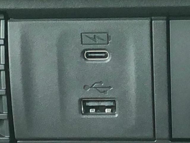 �u���̎Ԃ̎ʐ^�������ƌ������v�u��Ԃ��C�ɂȂ�v�u���̑����͂��Ă���H�v�ǂ�ȏ����ȋ^��ł����C�y�ɂ��₢���킹���������I