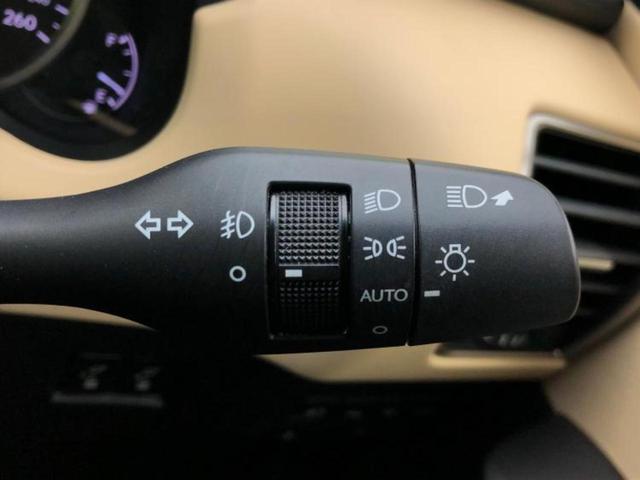 ＮＸ ＮＸ２００ｔバージョンＬ　サンルーフ／純正　ＨＤＤナビ／プリクラッシュセーフティ／シートヒーター　前席／パノラミックビューモニター／シート　合皮／電動バックドア／ヘッドランプ　ＬＥＤ／Ｂｌｕｅｔｏｏｔｈ接続／ＥＴＣ　電動シート（16枚目）