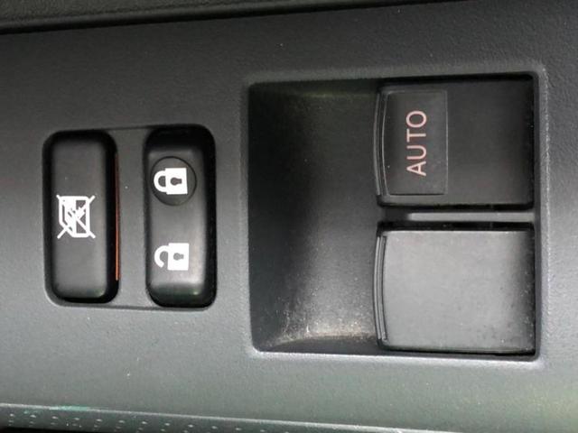 ＦＪクルーザー ４ＷＤヒョウジュン　ディスプレイオーディオ１０インチ／ヘッドランプ　ＨＩＤ／Ｂｌｕｅｔｏｏｔｈ接続／ＥＴＣ／ＥＢＤ付ＡＢＳ／横滑り防止装置／バックモニター／エアバッグ　運転席／エアバッグ　助手席　バックカメラ　４ＷＤ（18枚目）