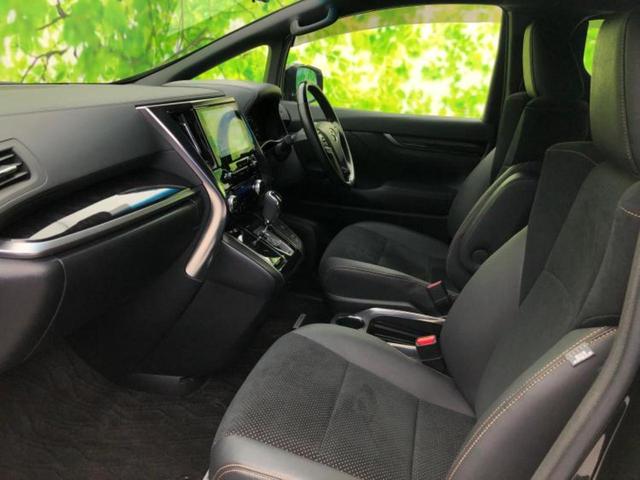 アルファード Ｓタイプゴールド　新品タイヤ／ディスプレイオーディオ＋ナビ９インチ／フリップダウンモニター　純正　１２．１インチ／トヨタセーフティセンス／両側電動スライドドア／車線逸脱防止支援システム／シート　ハーフレザー　ＤＶＤ再生（6枚目）