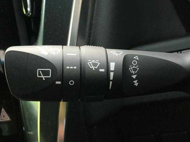 アルファード Ｓタイプゴールド　新品タイヤ／ディスプレイオーディオ＋ナビ９インチ／フリップダウンモニター　純正　１２．１インチ／トヨタセーフティセンス／両側電動スライドドア／車線逸脱防止支援システム／シート　ハーフレザー　ＤＶＤ再生（17枚目）