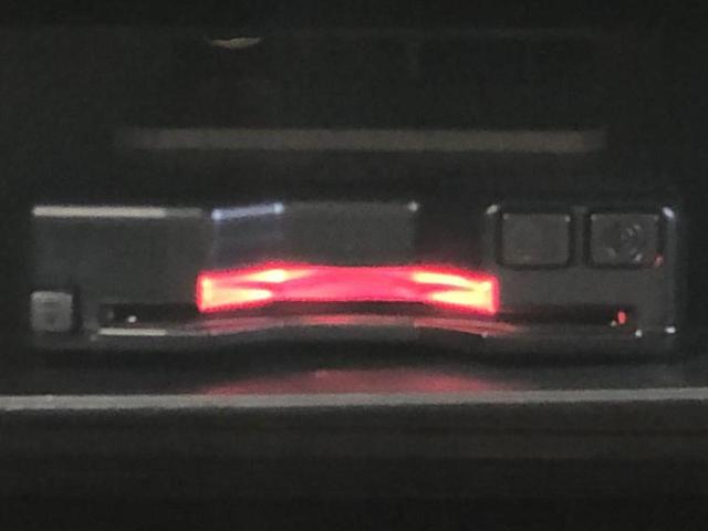 タフト Ｘターボ　新品タイヤ／ガラスルーフ／保証書／社外　ＳＤナビ／衝突安全装置／車線逸脱防止支援システム／ヘッドランプ　ＬＥＤ／Ｂｌｕｅｔｏｏｔｈ接続／ＥＴＣ／ＥＢＤ付ＡＢＳ／横滑り防止装置／アイドリングストップ（24枚目）