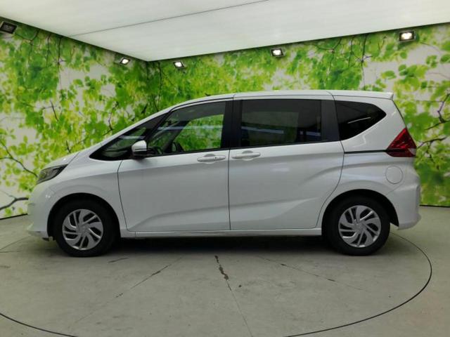 フリード Ｇホンダセンシング　新品タイヤ／保証書／社外　ＳＤナビ／フリップダウンモニター　社外　１０．１インチ／ホンダセンシング／両側電動スライドドア／車線逸脱防止支援システム／ドライブレコーダー　前後　衝突被害軽減システム（2枚目）