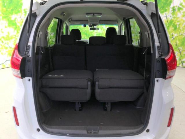 フリード Ｇホンダセンシング　新品タイヤ／保証書／社外　ＳＤナビ／フリップダウンモニター　社外　１０．１インチ／ホンダセンシング／両側電動スライドドア／車線逸脱防止支援システム／ドライブレコーダー　前後　衝突被害軽減システム（19枚目）