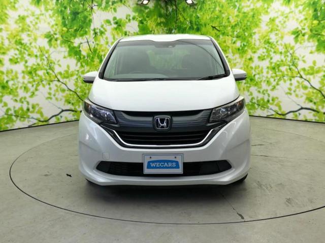 フリード Ｇホンダセンシング　新品タイヤ／保証書／社外　ＳＤナビ／フリップダウンモニター　社外　１０．１インチ／ホンダセンシング／両側電動スライドドア／車線逸脱防止支援システム／ドライブレコーダー　前後　衝突被害軽減システム（33枚目）