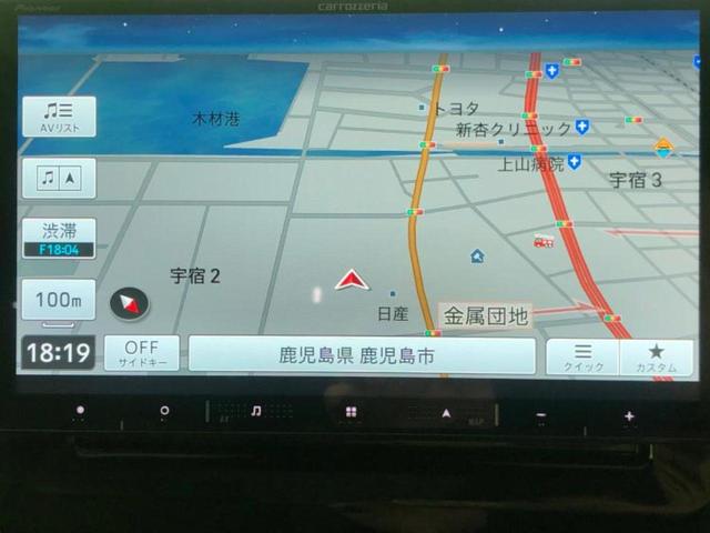 スペーシアカスタム ハイブリッドＸＳターボ　新品タイヤ／保証書／社外　９インチ　ＳＤナビ／デュアルカメラブレーキサポート（スズキ）／両側電動スライドドア／シートヒーター／車線逸脱防止支援システム／シート　ハーフレザー　バックカメラ　ワンオーナー（10枚目）