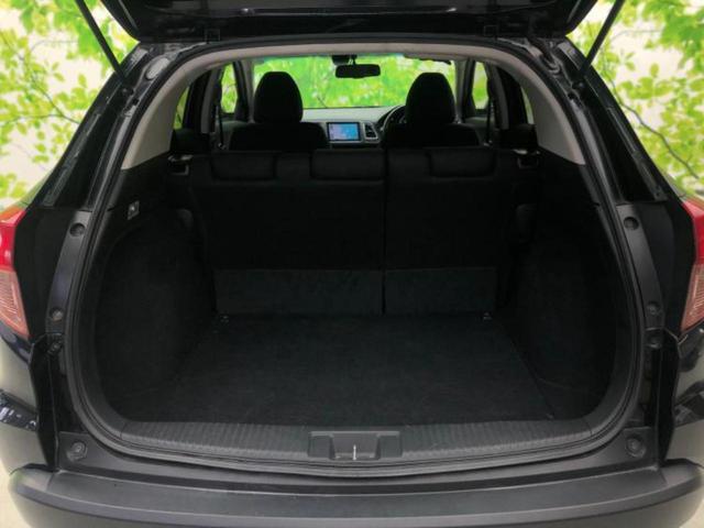 ヴェゼル Ｘ・ホンダセンシング　保証書／純正　８インチ　ＳＤナビ／ヘッドランプ　ＬＥＤ／ＥＴＣ／ＥＢＤ付ＡＢＳ／横滑り防止装置／アイドリングストップ／フルセグＴＶ／エアバッグ　運転席／エアバッグ　助手席／エアバッグ　サイド（8枚目）