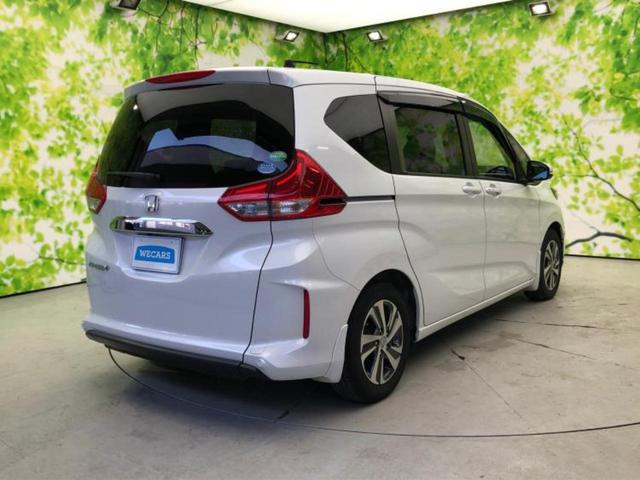 フリード+ Gホンダセンシング 新品タイヤ/純正 9インチ SDナビ/ホンダセンシング/両側電動スライドドア/車線逸脱防止支援システム/シート ハーフレザー/ヘッドランプ LED/Bluetooth接続/ETC/EBD付ABS(3枚目)