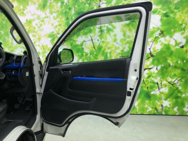 ハイエースバン ４ＷＤロングスーパーＧＬ　エアロ／保証書／社外　ＳＤナビ／フリップダウンモニター　社外　１０．２インチ／両側電動スライドドア／ヘッドランプ　ＨＩＤ／Ｂｌｕｅｔｏｏｔｈ接続／ＥＴＣ／ＡＢＳ／バックモニター／フルセグＴＶ　４ＷＤ（19枚目）