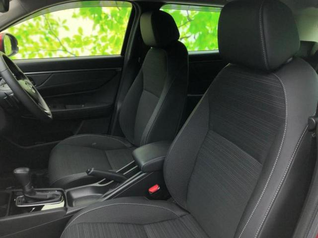 ＷＲ－Ｖ Ｚ　保証書／純正　９インチ　ナビ／ホンダセンシング／車線逸脱防止支援システム／シート　ハーフレザー／ドライブレコーダー　前後／ヘッドランプ　ＬＥＤ／ＵＳＢジャック／Ｂｌｕｅｔｏｏｔｈ接続／ＥＴＣ　ドラレコ（6枚目）