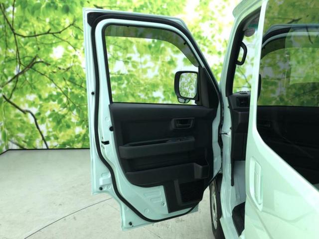 ハイゼットカーゴ ４ＷＤデラックス　保証書／スマートアシスト（トヨタ・ダイハツ）／車線逸脱防止支援システム／ヘッドランプ　ＬＥＤ／ＥＴＣ／ＥＢＤ付ＡＢＳ／横滑り防止装置／アイドリングストップ／エアバッグ　運転席／エアバッグ　助手席（8枚目）