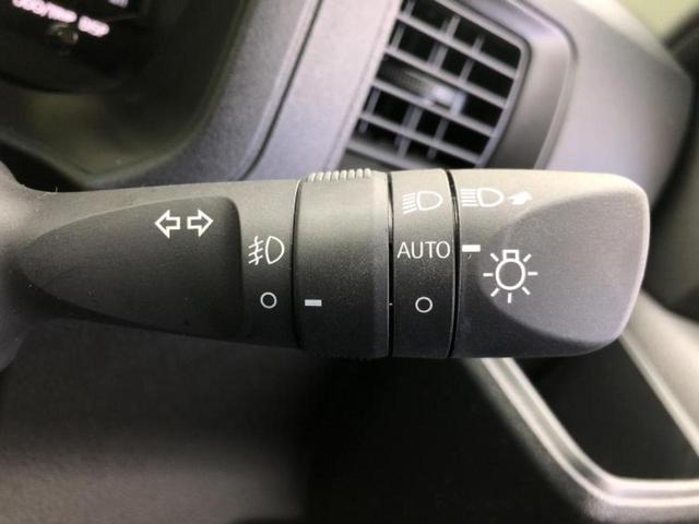 ハイゼットカーゴ ４ＷＤデラックス　保証書／スマートアシスト（トヨタ・ダイハツ）／車線逸脱防止支援システム／ヘッドランプ　ＬＥＤ／ＥＴＣ／ＥＢＤ付ＡＢＳ／横滑り防止装置／アイドリングストップ／エアバッグ　運転席／エアバッグ　助手席（11枚目）