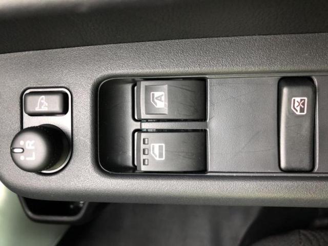 ハイゼットカーゴ ４ＷＤデラックス　保証書／スマートアシスト（トヨタ・ダイハツ）／車線逸脱防止支援システム／ヘッドランプ　ＬＥＤ／ＥＴＣ／ＥＢＤ付ＡＢＳ／横滑り防止装置／アイドリングストップ／エアバッグ　運転席／エアバッグ　助手席（16枚目）