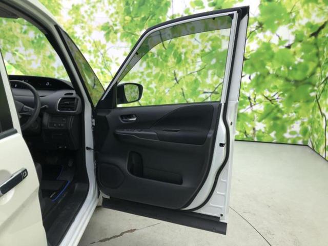 セレナ ｅパワーハイウェイスターＶ　新品タイヤ／純正　１０インチ　ＳＤナビ／フリップダウンモニター　純正　１０インチ／インテリジェントルームミラー／エマージェンシーブレーキ／両側電動スライドドア／アラウンドビューモニター　全周囲カメラ（20枚目）