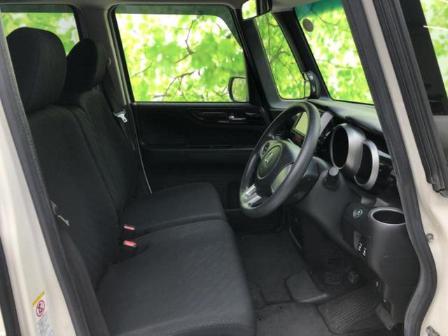 Ｎ－ＢＯＸカスタム ＳＳパッケージ　新品タイヤ／純正　ＳＤナビ／両側電動スライドドア／シートヒーター　前席／ＥＴＣ／ＥＢＤ付ＡＢＳ／横滑り防止装置／アイドリングストップ／バックモニター／エアバッグ　運転席／エアバッグ　助手席（4枚目）