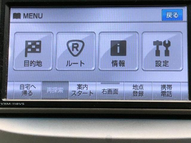 フィット １５Ｘ　純正　ＳＤナビ／シートヒーター　前席／ＥＴＣ／ＥＢＤ付ＡＢＳ／クルーズコントロール／ワンセグＴＶ／ＤＶＤ／エアバッグ　運転席／エアバッグ　助手席／パワーウインドウ／キーレスエントリー／オートエアコン（9枚目）