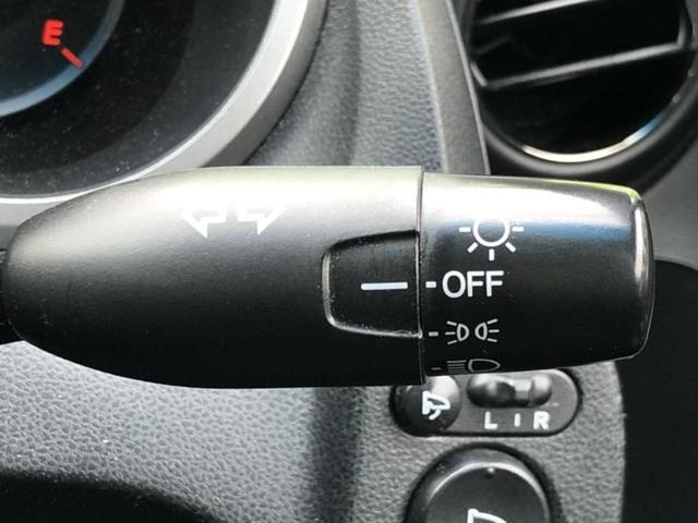 フィット １５Ｘ　純正　ＳＤナビ／シートヒーター　前席／ＥＴＣ／ＥＢＤ付ＡＢＳ／クルーズコントロール／ワンセグＴＶ／ＤＶＤ／エアバッグ　運転席／エアバッグ　助手席／パワーウインドウ／キーレスエントリー／オートエアコン（15枚目）